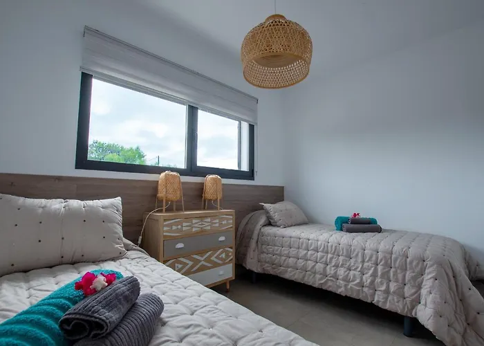 Wind Wave 28b - Heated & Shared Pool La Oliva