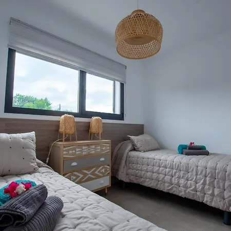 Wind Wave 28b - Heated & Shared Pool ラ・オリーバ